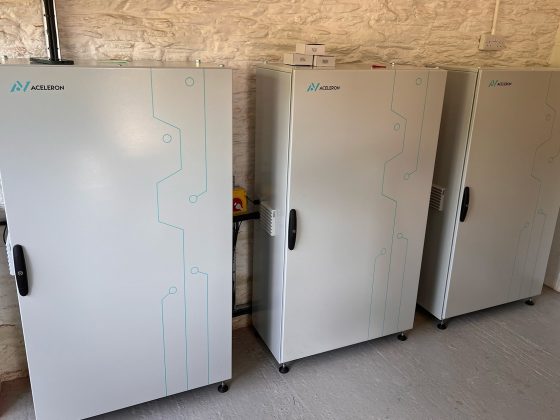 Battery storage systems with Solar PV installations. Aceleron Battery.